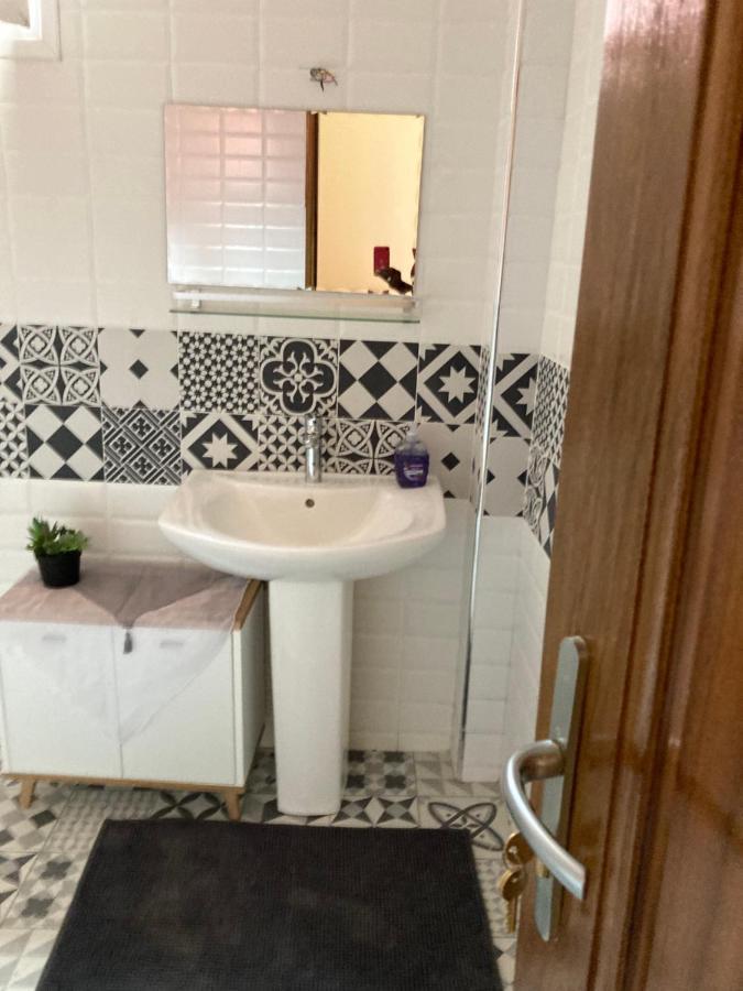 Maison Oceane A Zac Mbao Kammba Exteriér fotografie