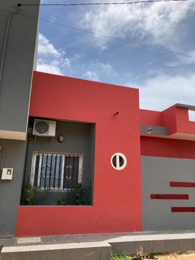 Maison Oceane A Zac Mbao Kammba Exteriér fotografie
